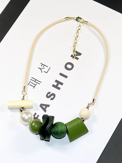 Women Artsy Wooden Geometric Pandent Necklace