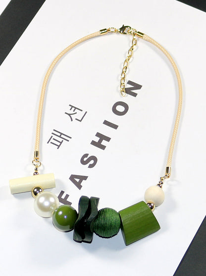 Women Artsy Wooden Geometric Pandent Necklace