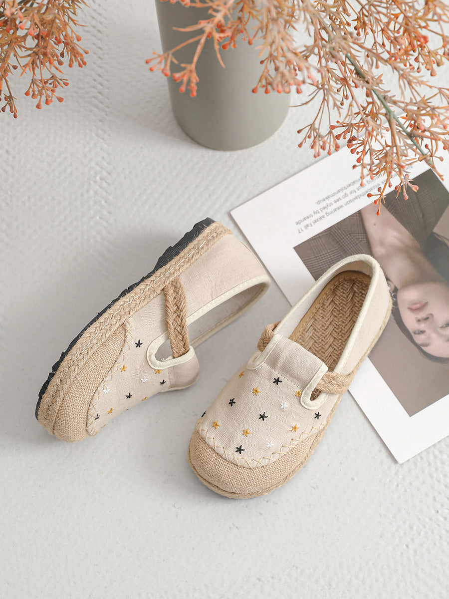 Women Retro Summer Embroidery Canvas Flat Shoes
