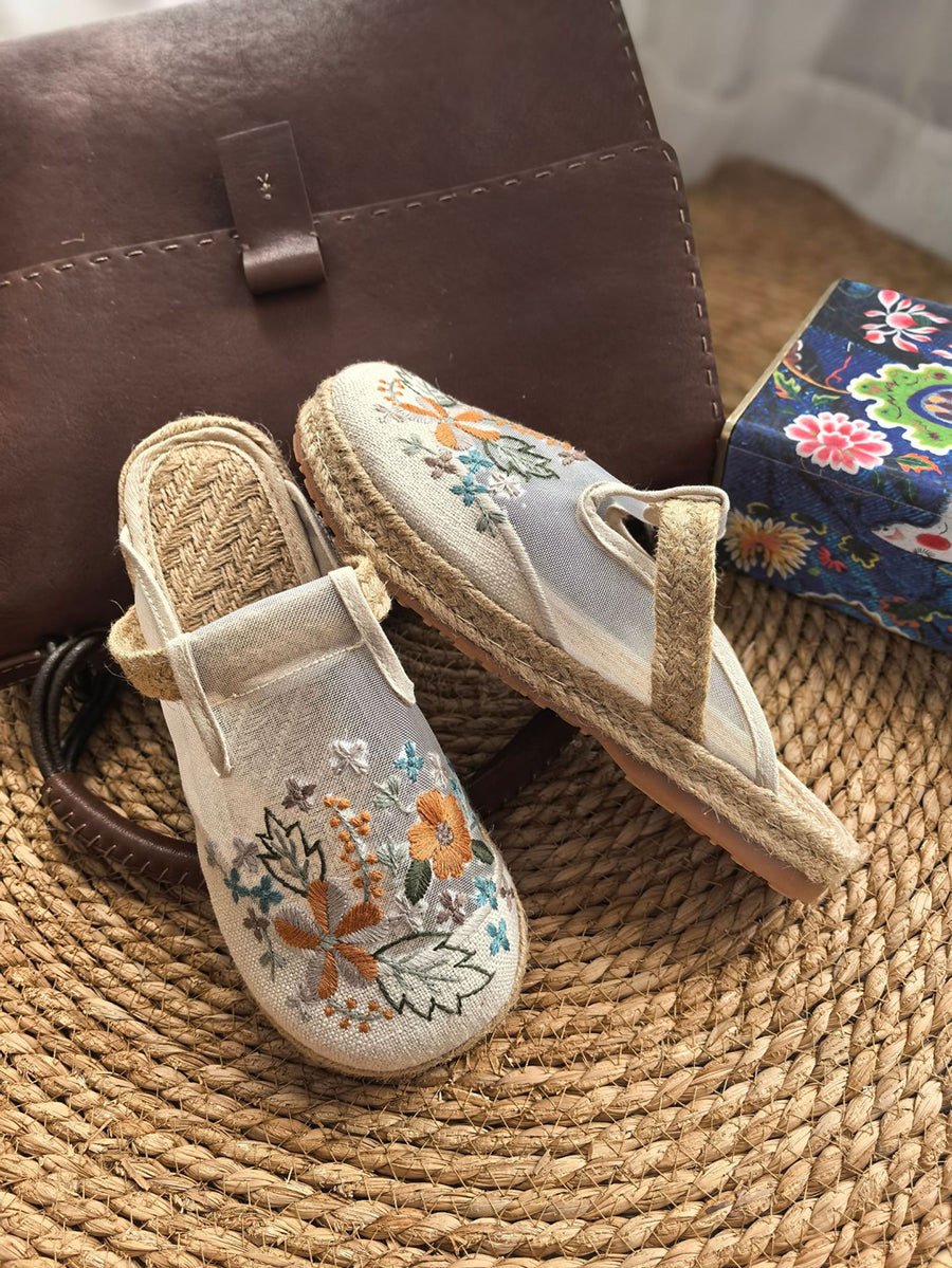 Women Summer Artsy Flower Embroidery Flat Slippers