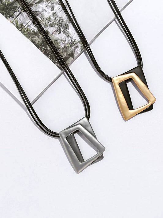 Women Fashion Geometric Alloy Necklace