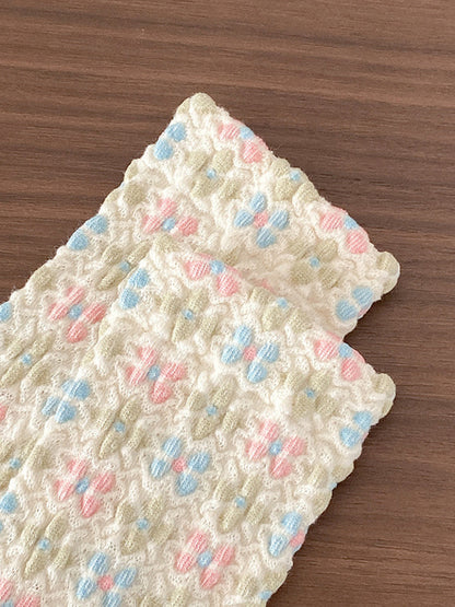5 Pairs Women Vintage Floral Embossing Cotton Socks