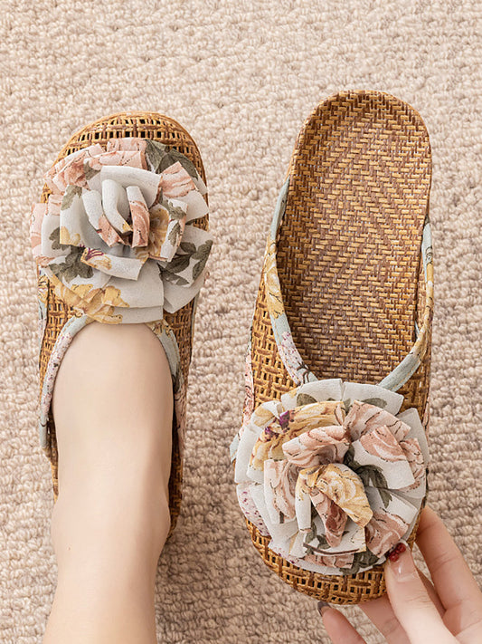 Women Summer Artsy Straw Weave Flower Slippers