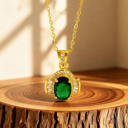 Round Necklace For Elegant Style In Golden Color