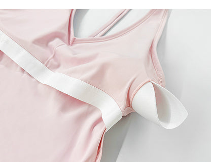 Fitness Yoga Shorts For Women In Stretchy Nylon Fabric Featuring Backless Design And Sleeveless Style