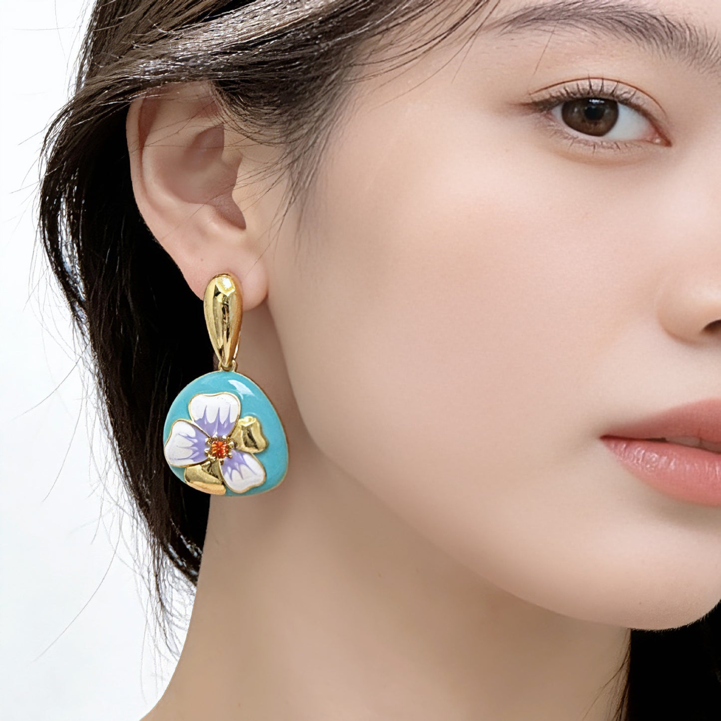 Unisex Flowers Stud Earrings For Everyday Wear Featuring Electroplated Alloy With 925 Sterling Silver Ear Pins And Rhinestones