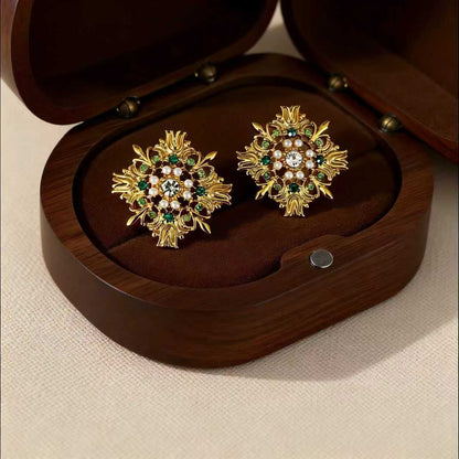 Retro Flowers Stud Earrings For Women With 925 Sterling Silver Posts And Zircon Inlay In Zinc Alloy