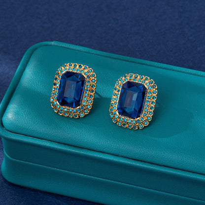 Retro Flowers Stud Earrings For Women With 925 Sterling Silver Posts And Zircon Inlay In Zinc Alloy