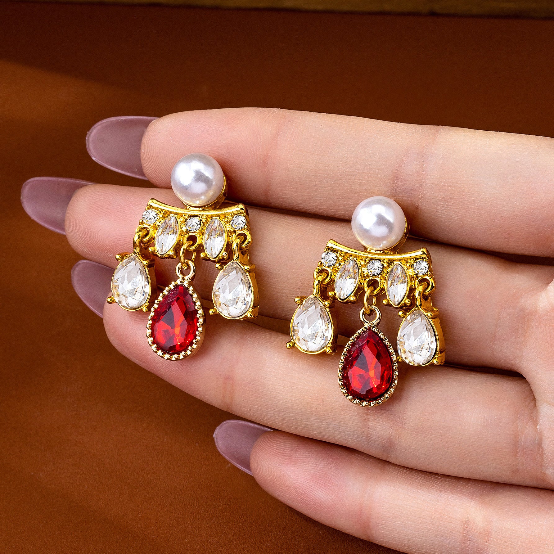Water Droplets Earrings For Unisex Featuring Electroplated Zinc Alloy With 925 Sterling Silver Studs And Artificial Pearl Inlay