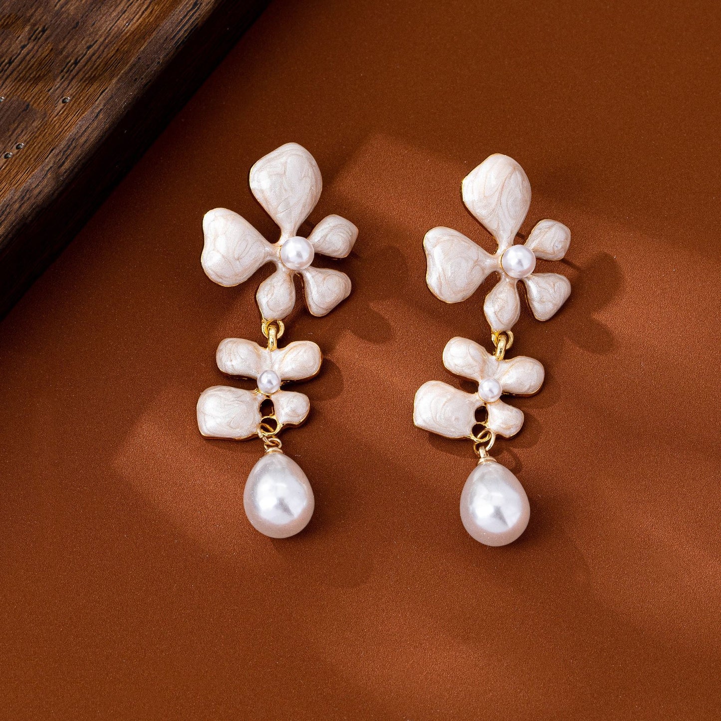 Unisex Alloy Stud Earrings For Flowers Featuring Enamel Craft With Electroplated Finish And 925 Sterling Silver Posts