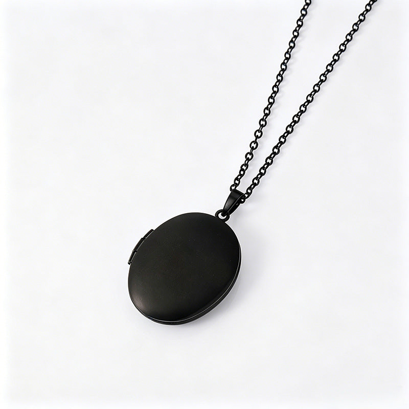 Oval Silver Necklace For Elegant Style And Versatile Wear