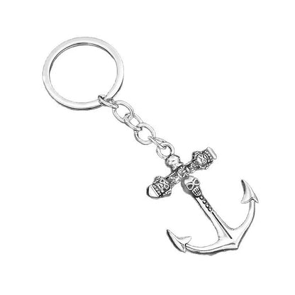 Metal Hanging Ornament In Colour, Stylish Decorative Pendant For Home Or Office