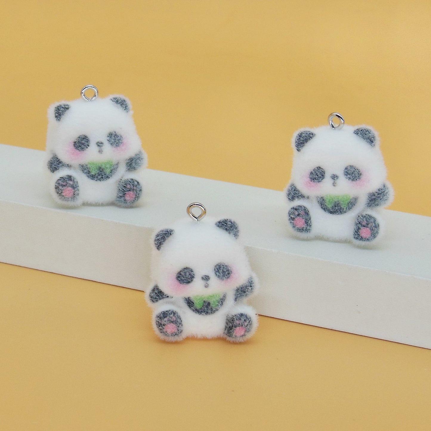 Flocking Resin Animal Love Charms Hanging Ornament