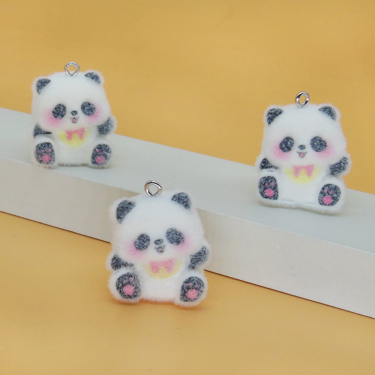 Flocking Resin Animal Love Charms Hanging Ornament