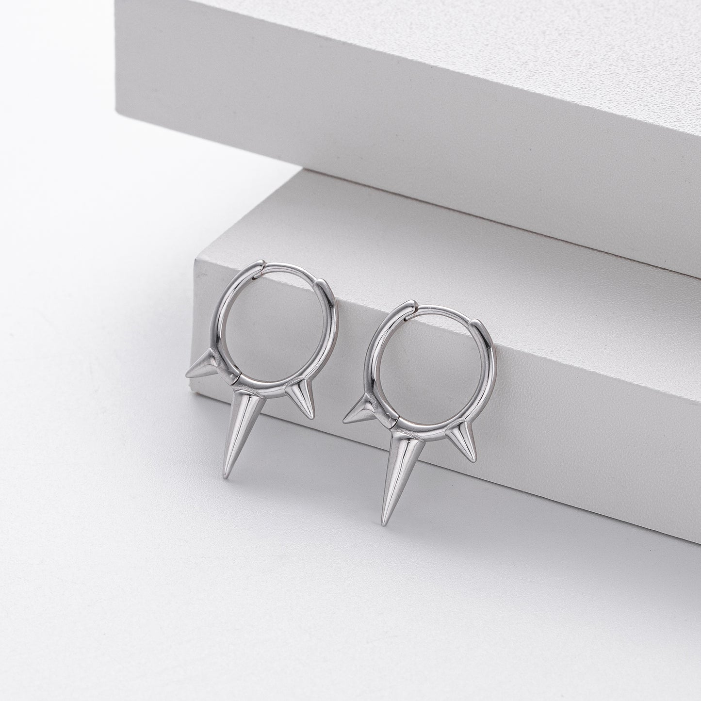 Conical 925 Sterling Silver Earrings For Women With 18K Gold Plating 0.03µm Thickness