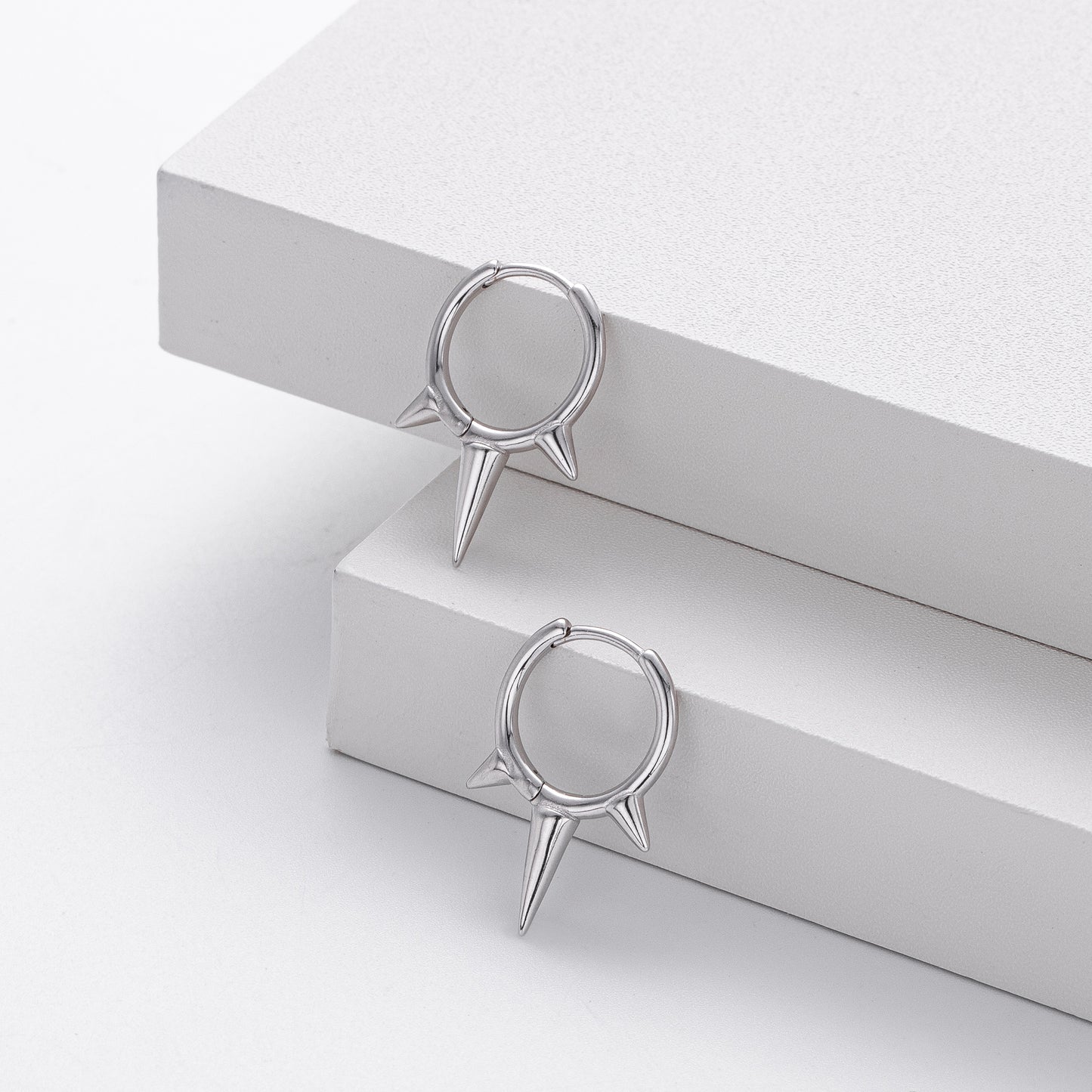 Conical 925 Sterling Silver Earrings For Women With 18K Gold Plating 0.03µm Thickness