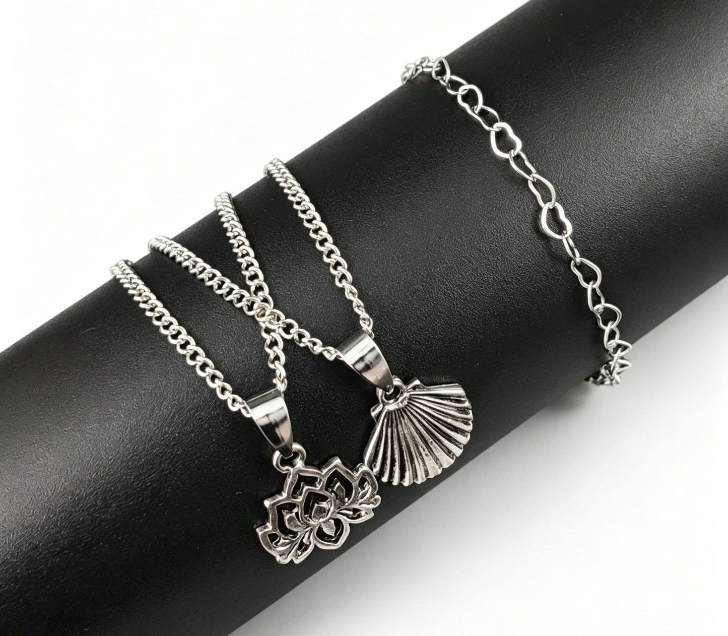 3 Pieces Set Women’s Alloy Braid Anklets Featuring Lotus Pattern With Shell Inlay