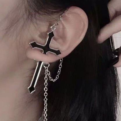 Exaggerated Chain Stud Earrings In Alloy With Electroplated Enamel Craft
