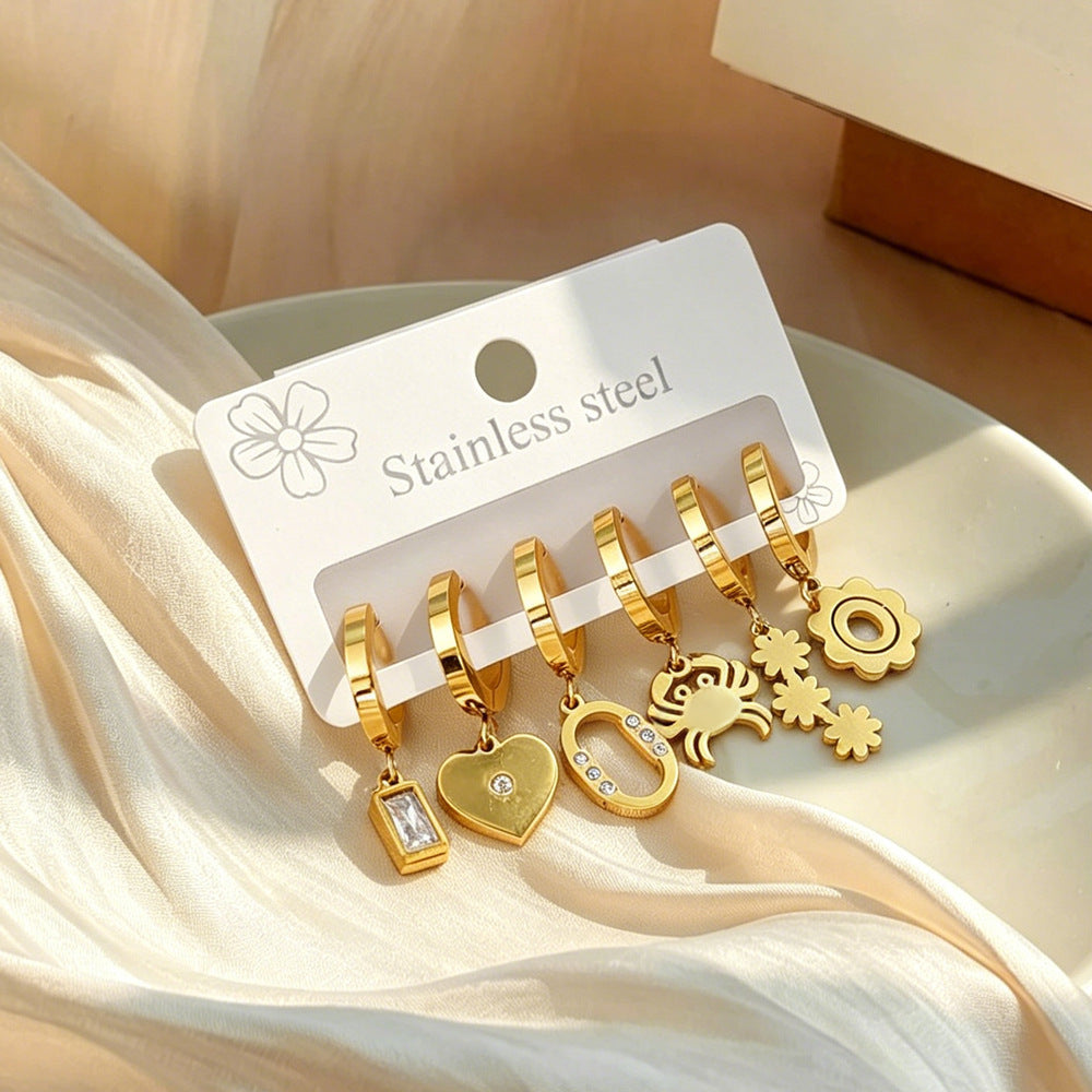 Waterproof Non Tarnish Gold Crab Earrings For Women With 304 Stainless Steel Ear Pins, Titanium Steel Material