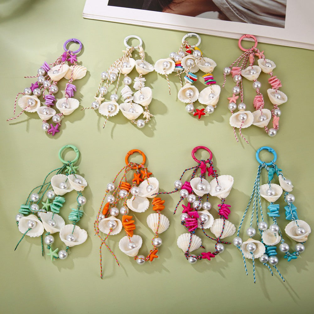 Knitted Shell Bag Pendant In Colour Featuring Vacation Style