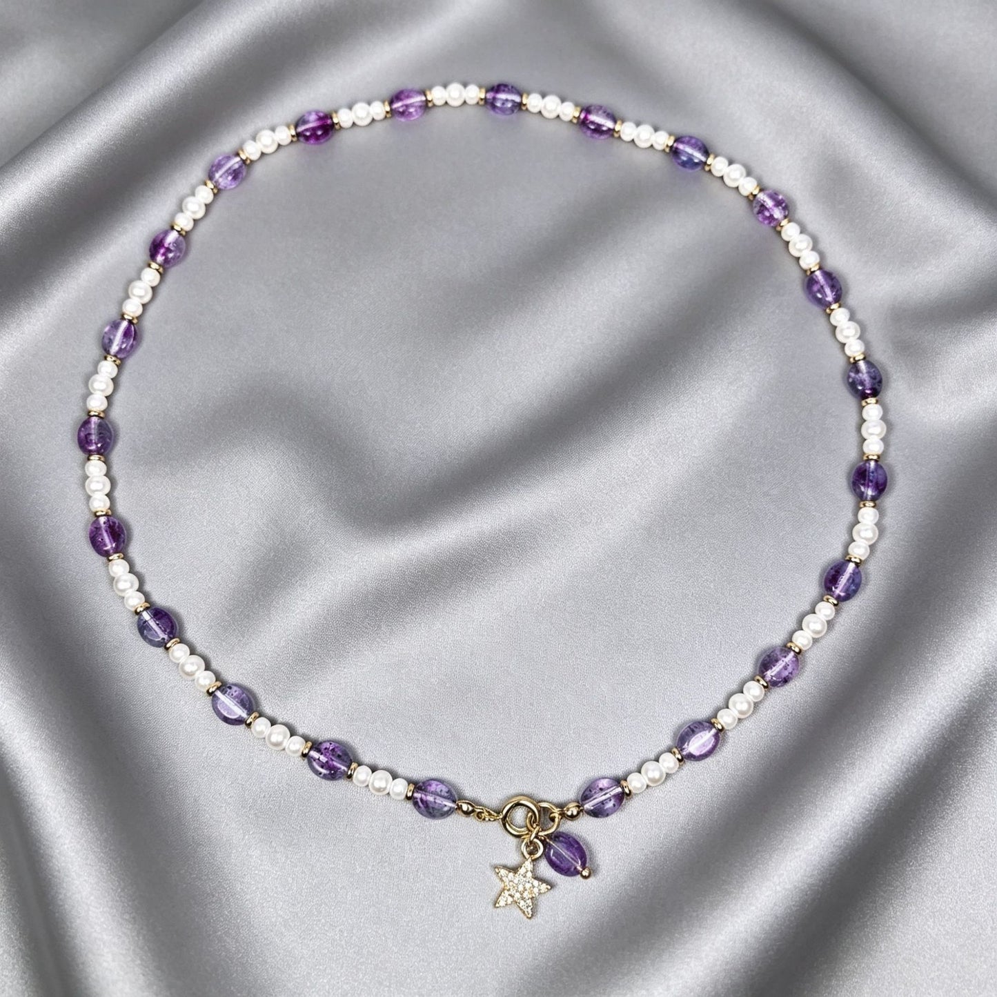 Pearl Beaded Chain Necklace For Women Featuring Acrylic Beading Craft