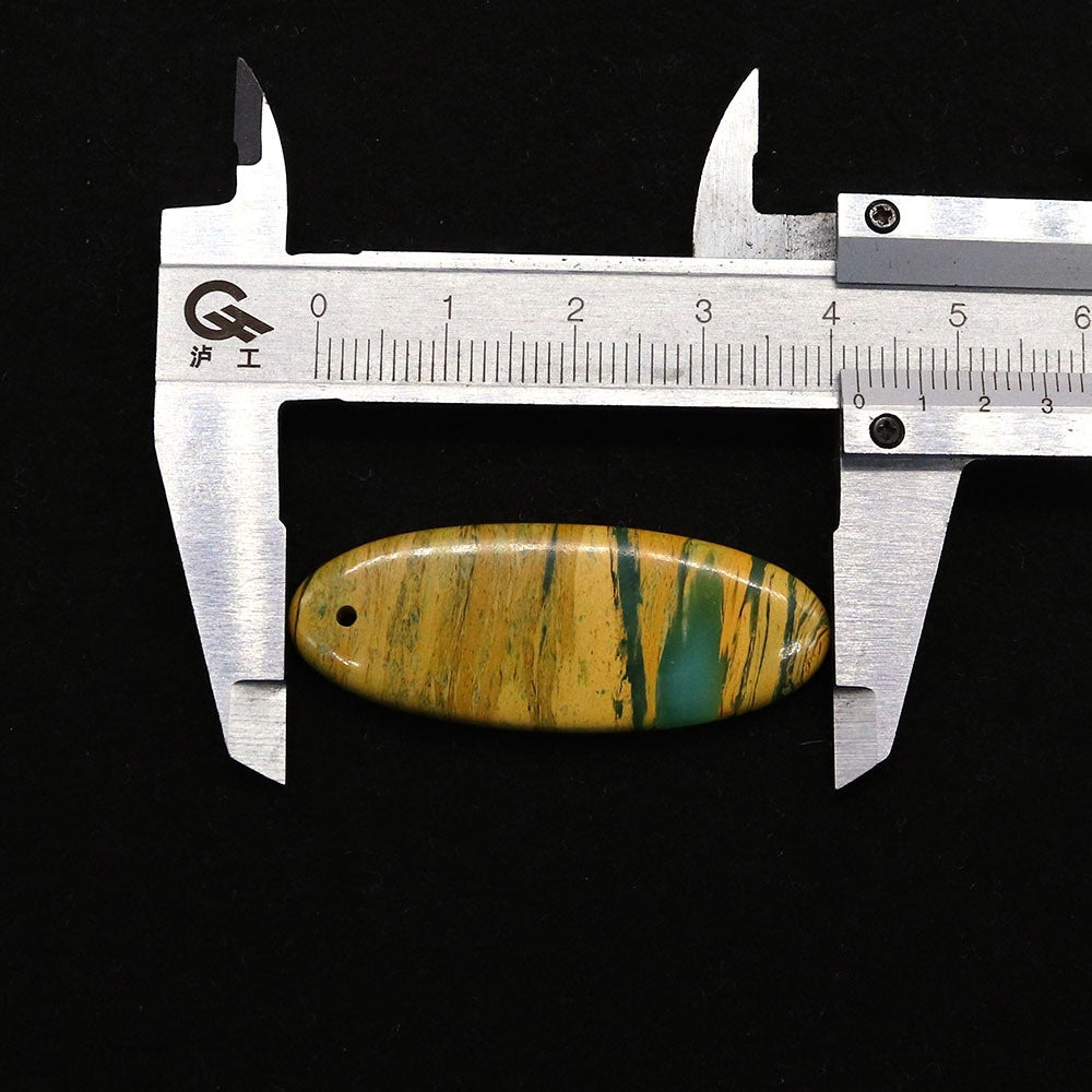 Oval Natural Stone Pendant Featuring Polished Craftsmanship With Dyed Emperor Stone In Synthesis Material