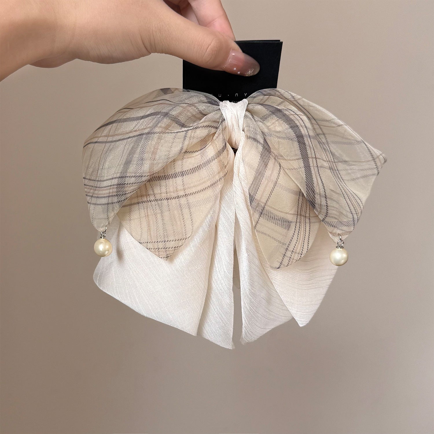 Bow Tie Hair Claws For Women Made Of Gauze, Perfect Hairpin For Summer