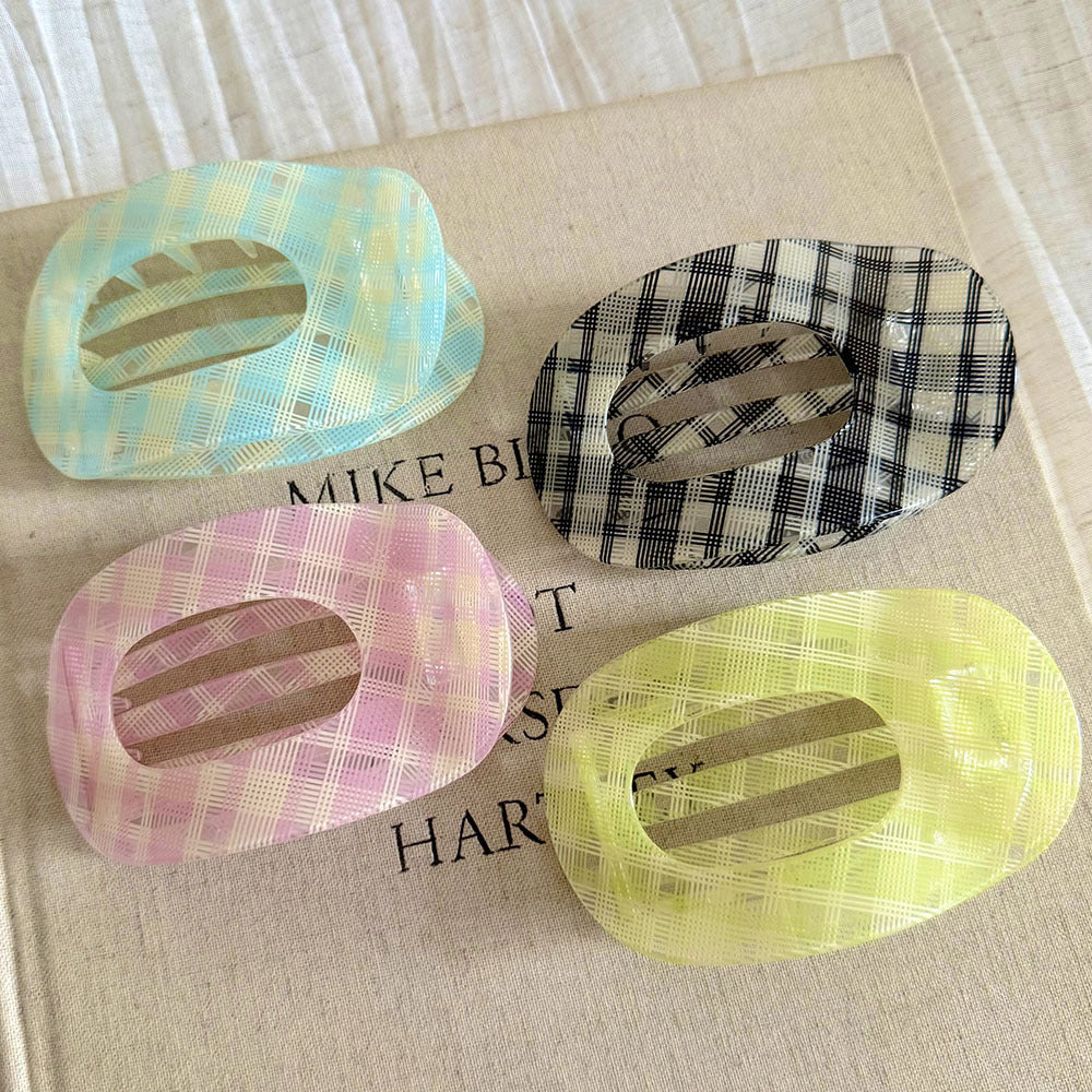 Vintage Style Checkered Hair Claws For Women In Black & White, Made Of Acetic Acid Sheets, Perfect For Summer