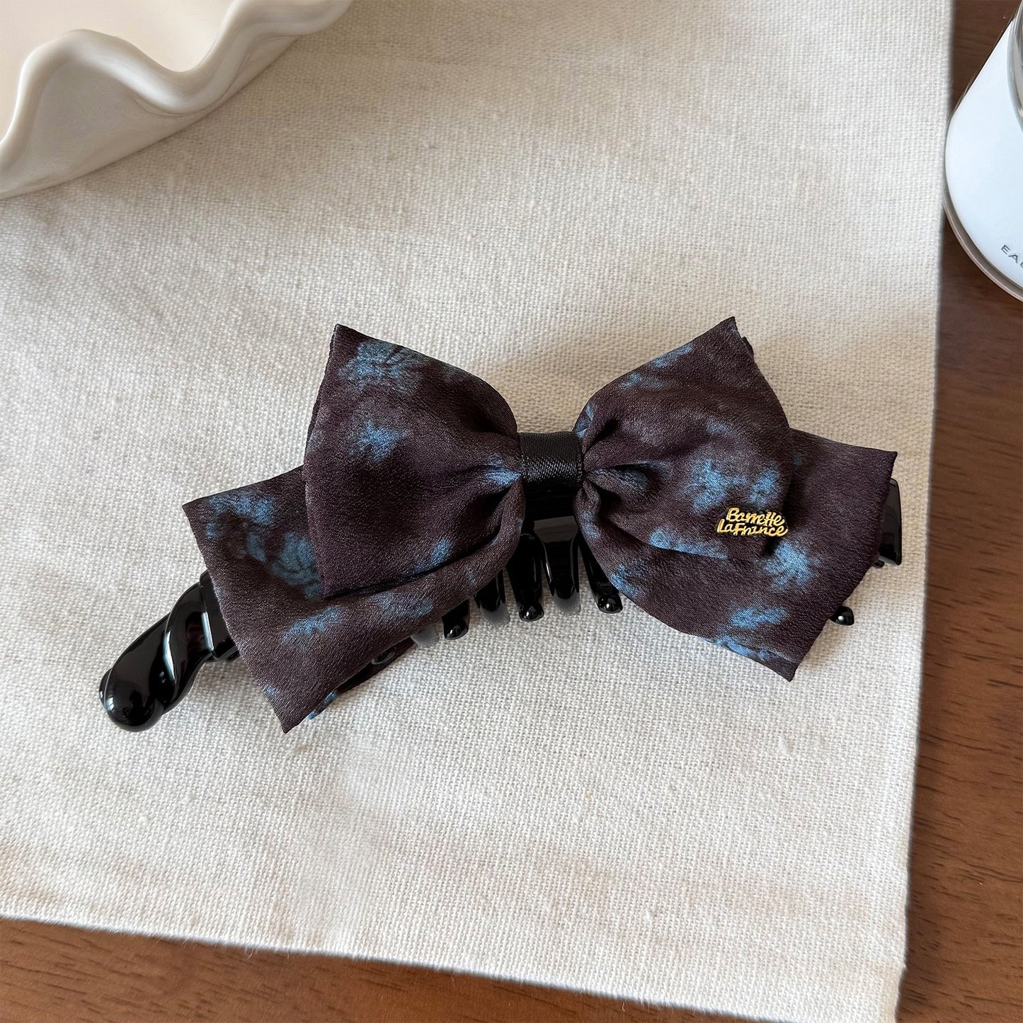 Bow Tie Banana Clip Hairpin For Women, Made Of Cloth, Available In Dyed Black