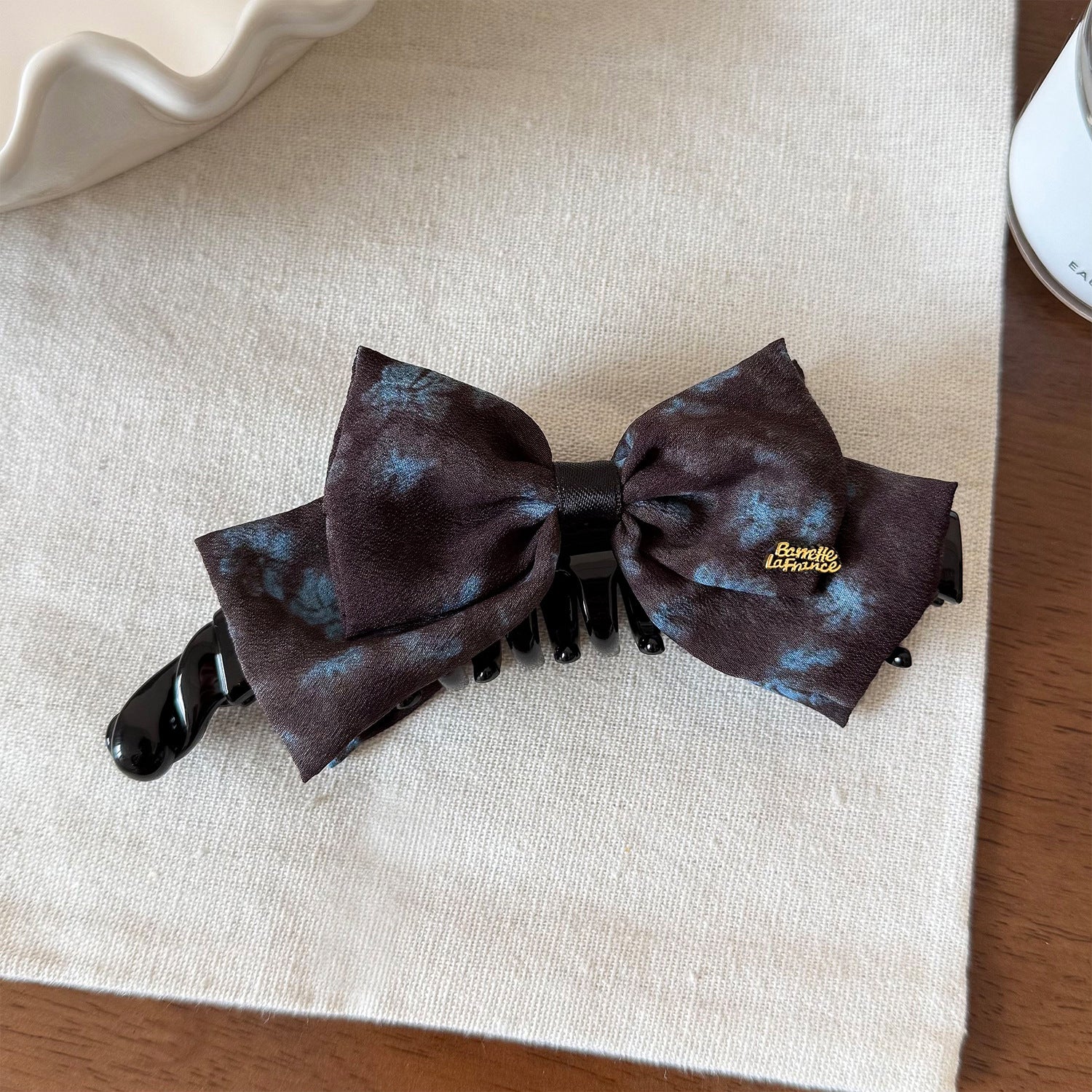 Bow Tie Banana Clip Hairpin For Women, Made Of Cloth, Available In Dyed Black