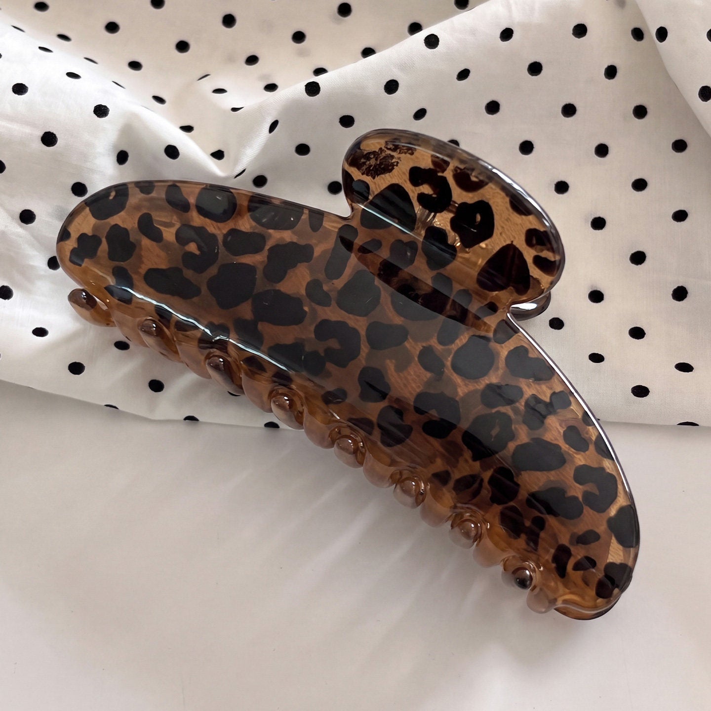 French Style Leopard Print Hair Claws For Women Made Of Acetic Acid Sheets, Perfect For Autumn And Winter