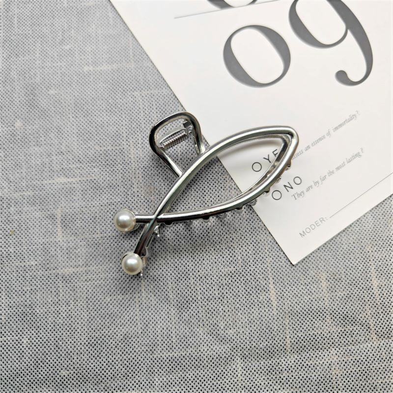 Shark Simple Style Hair Claws For Women In Silver, Made Of Durable Zinc Alloy Hairpin