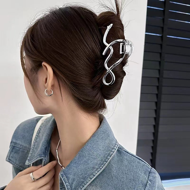 Shark Simple Style Hair Claws For Women In Silver, Made Of Durable Zinc Alloy Hairpin
