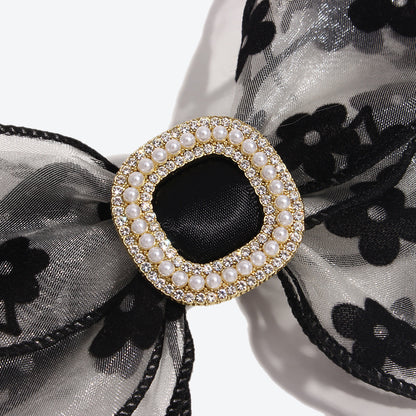 Sweet Pearl Hairpin For Women Made With Gauze, Featuring Dyed Black Color
