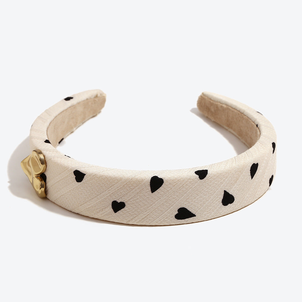 Heart Shape Spa Headband For Women In Simple Style, Made Of Cloth, Available In Dyed Black For Summer