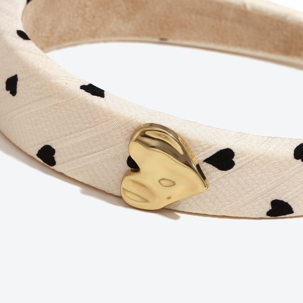 Heart Shape Spa Headband For Women In Simple Style, Made Of Cloth, Available In Dyed Black For Summer