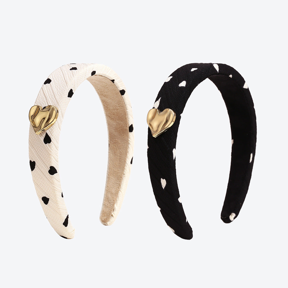 Heart Shape Spa Headband For Women In Simple Style, Made Of Cloth, Available In Dyed Black For Summer