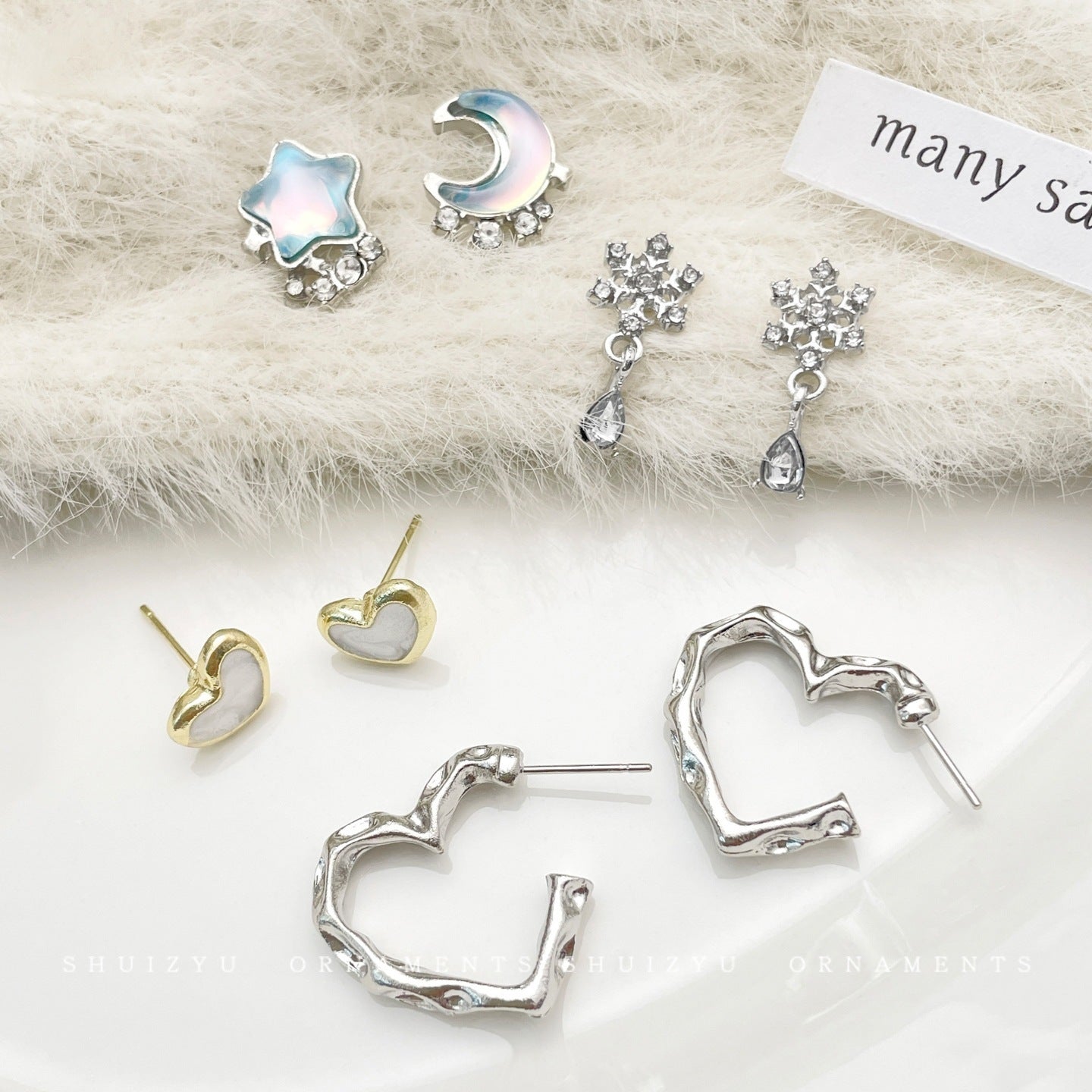 Sweet Moon Stud Earrings For Women In Silver Alloy With Rhinestones, 1 Set
