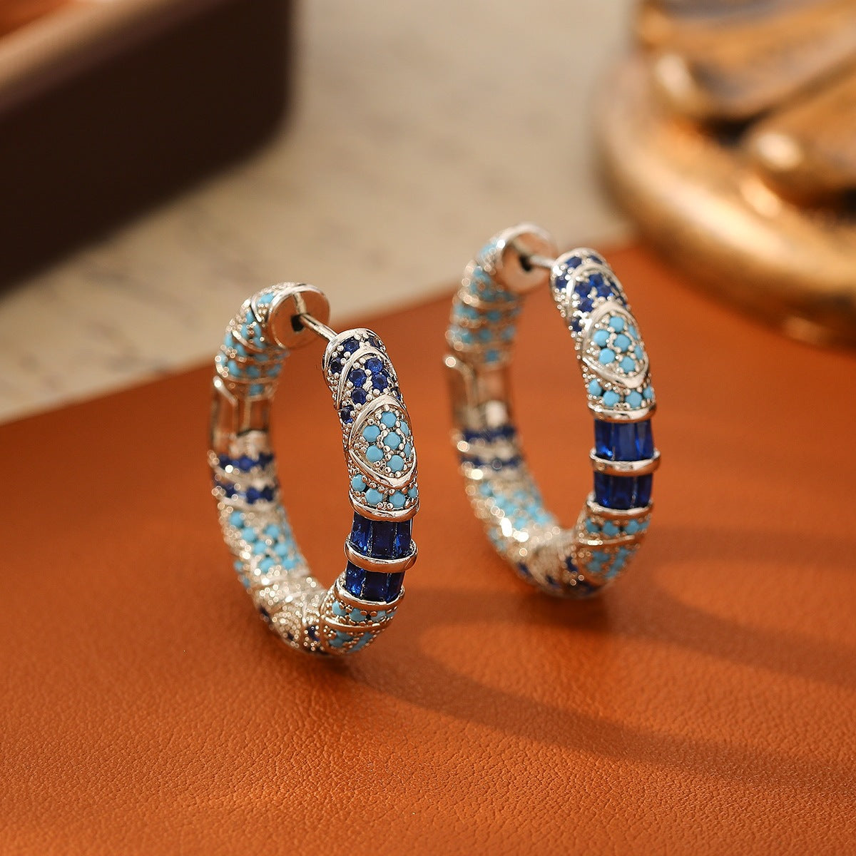 Retro Two Tone Color Block Hoop Earrings For Women In Copper With Zircon Inlay And 304 Stainless Steel Posts