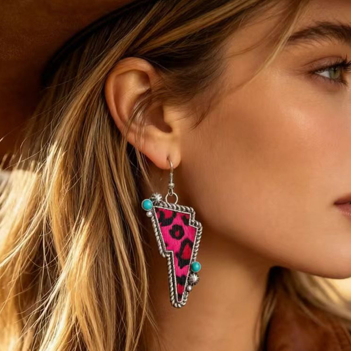 Bohemian Cow Pattern Drop Earrings For Women In White Zinc Alloy With Turquoise Inlay