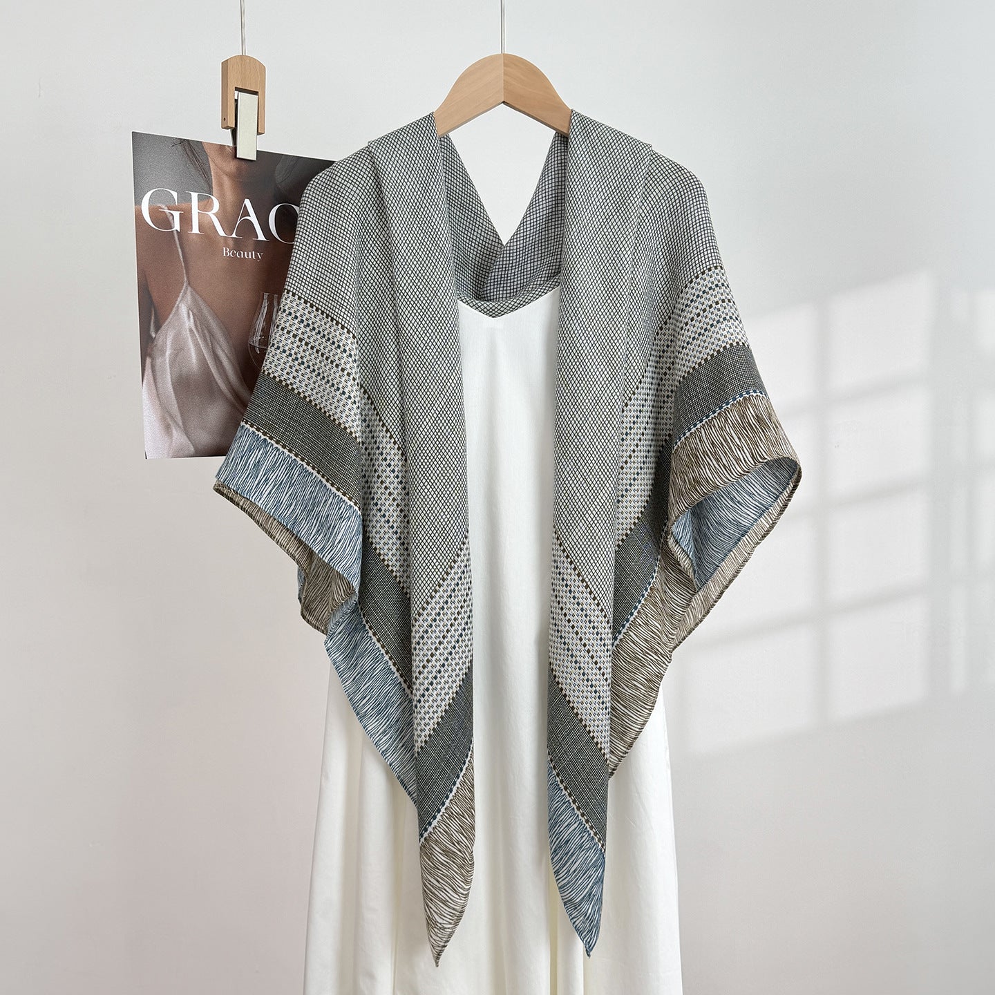 Women's Polyester Lattice Scarf In Grey, Lightweight Shawl For All Seasons