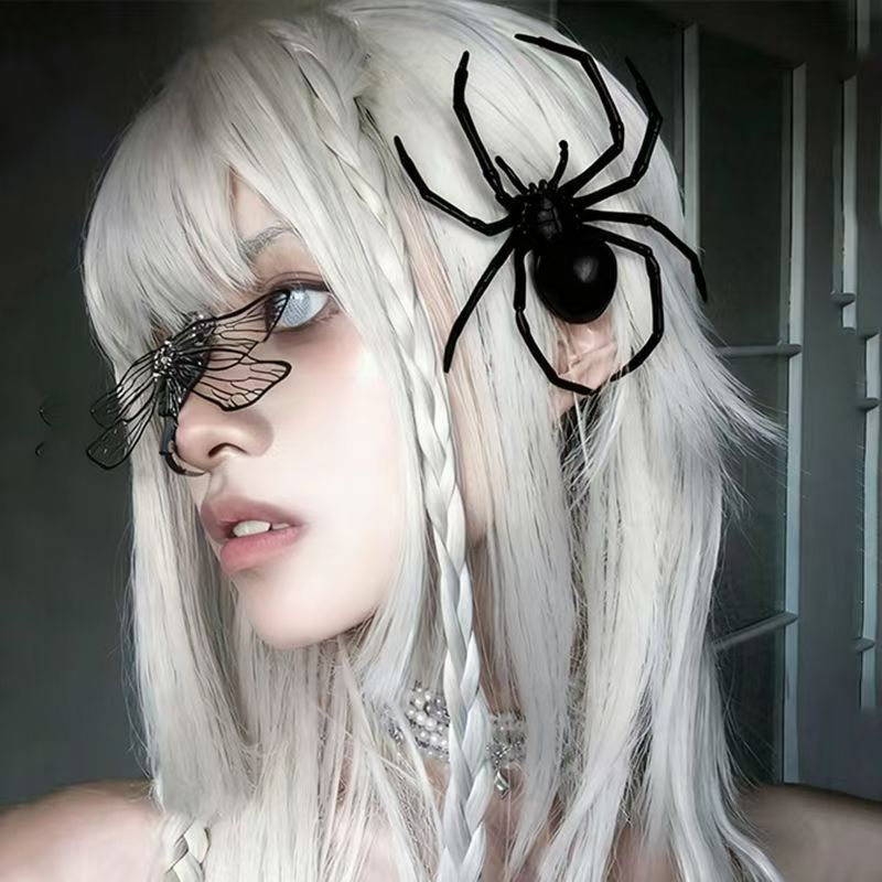 Gothic Spider Hairpin For Women In Dyed Black Plastic, Perfect Halloween Hair Accessory