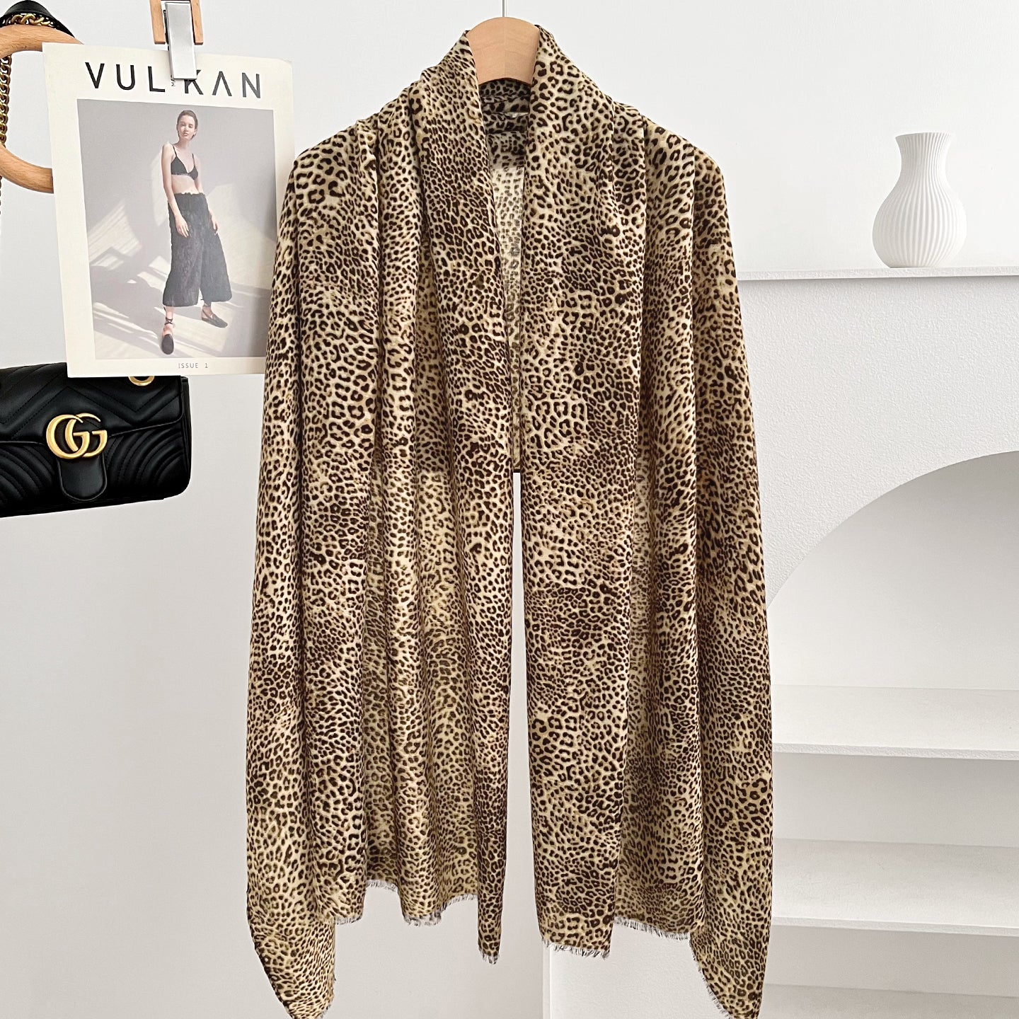 Retro Leopard Print Scarf For Women In Khaki, Lightweight Polyester Silk Scarf Perfect For Summer