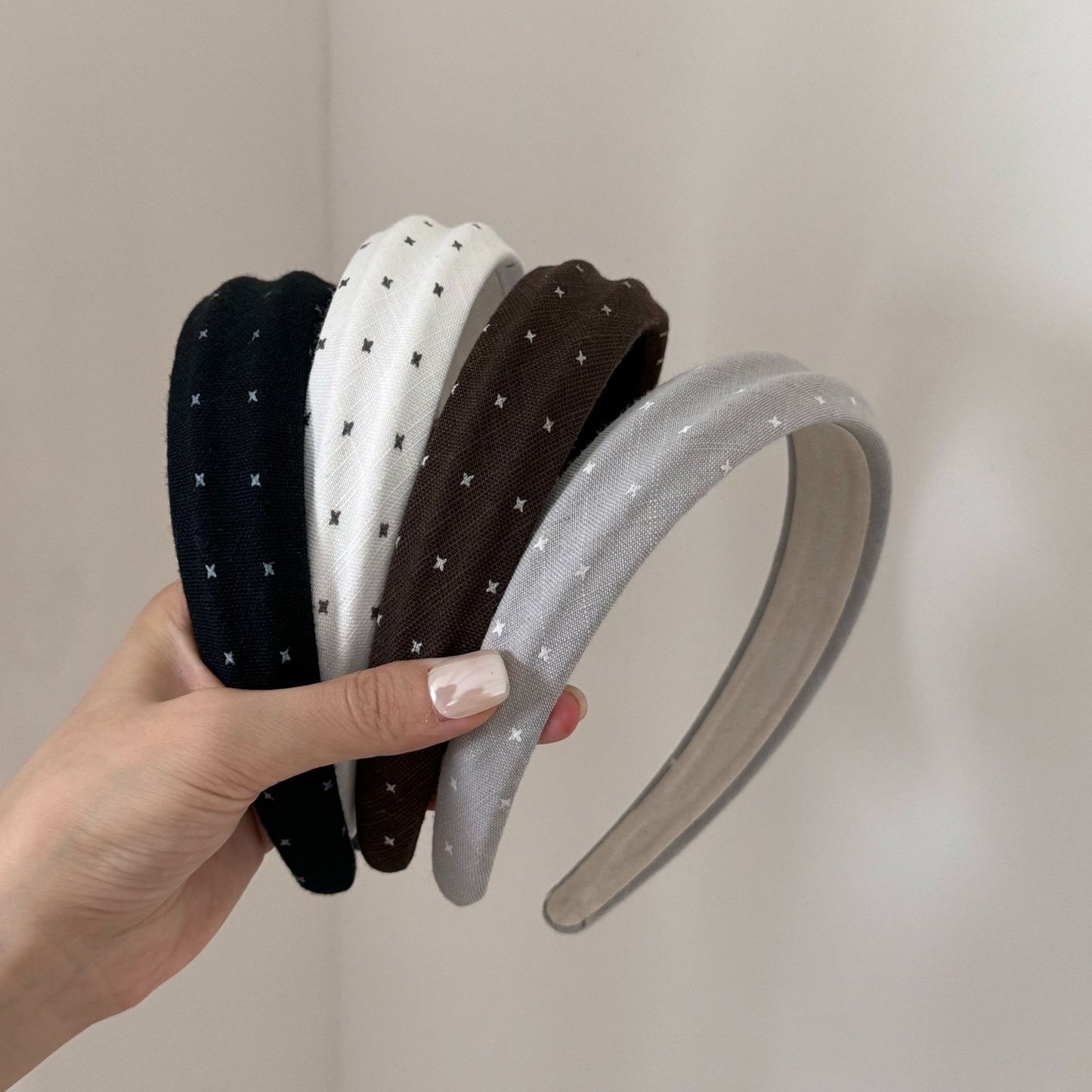 Sweet Polka Dots Hair Band For Women In Dyed Black, Made With Mixed Materials, Perfect For Summer