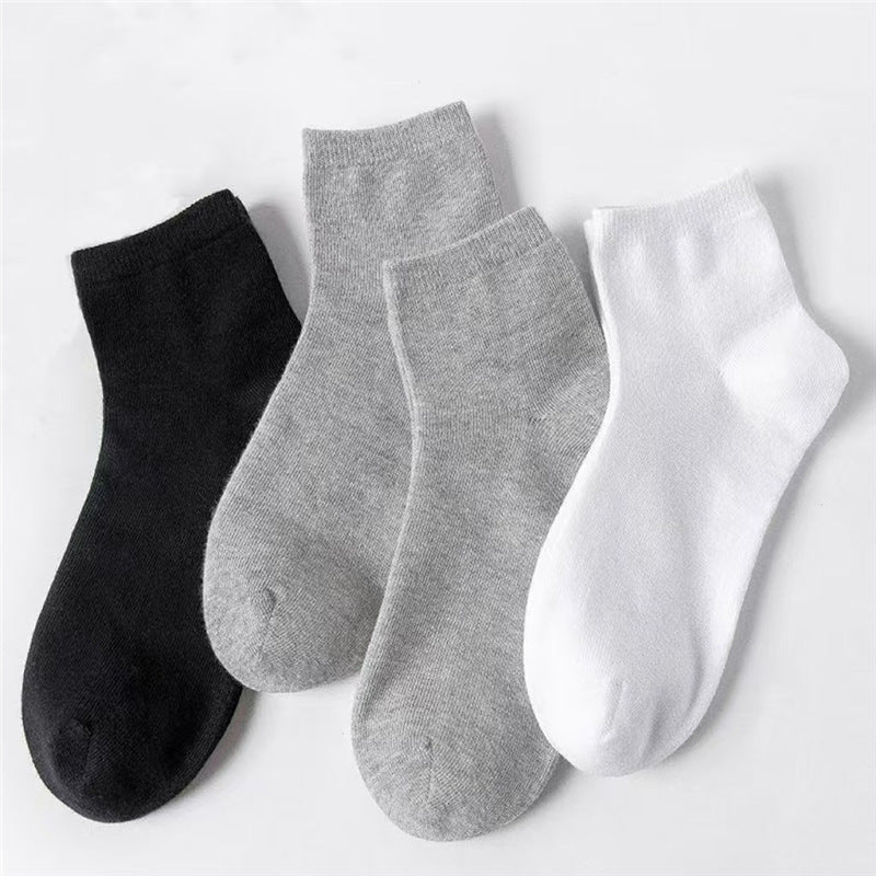 Unisex Casual Solid Color Socks In Dyed Black, Made With Comfortable Polyester Cotton For Spring Wear