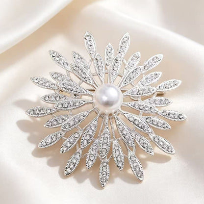 Gold Alloy Flower Pin With Artificial Pearl Inlay Featuring Electroplated Craftsmanship