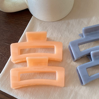 Sweet Coin Hair Claws For Women In Multicolor, Made With Mixed Materials Hairpin