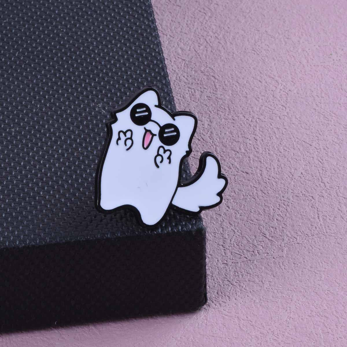 Cartoon Character Pin Made Of Zinc Alloy Featuring Electroplated Craftsmanship
