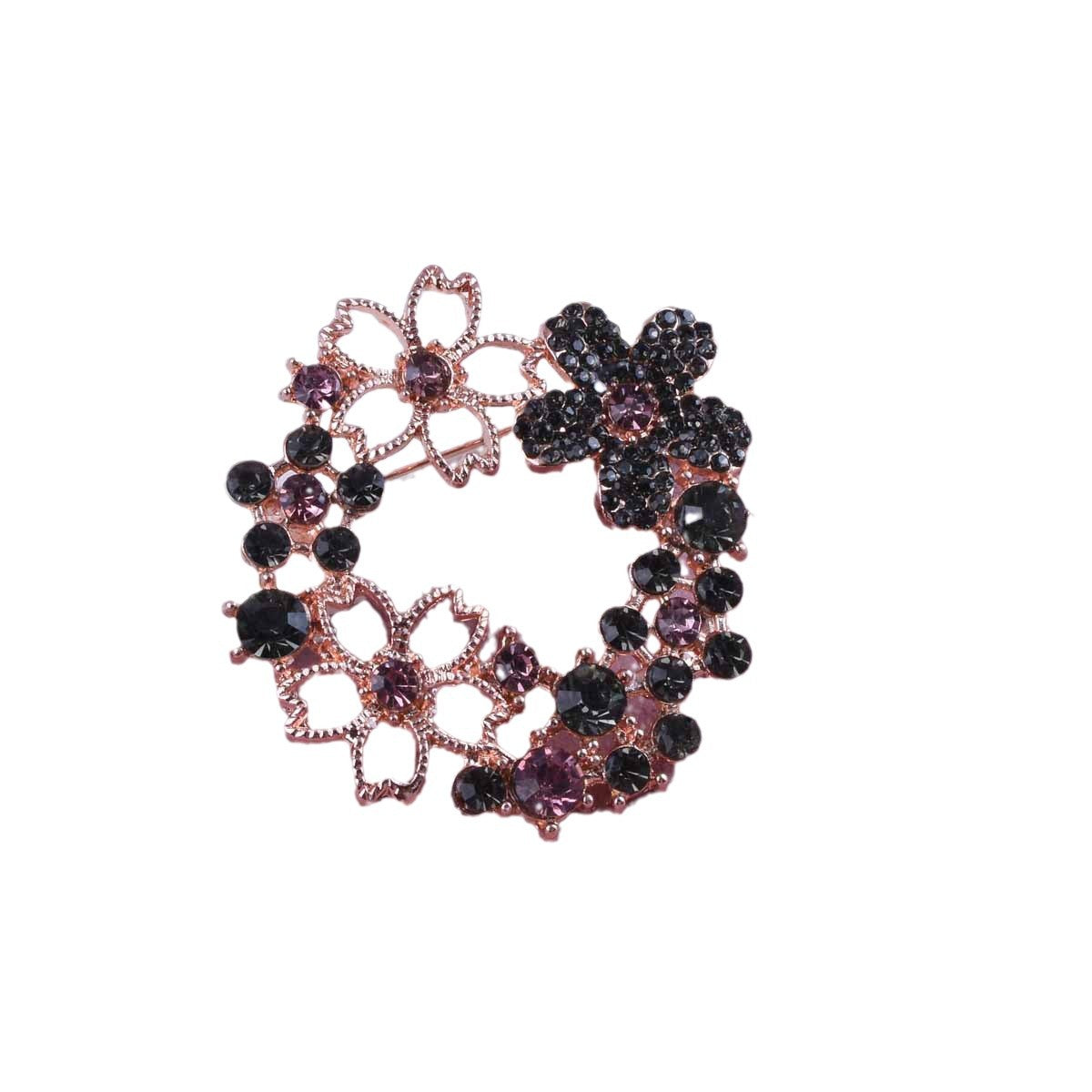 Flowers Pin In Rose Gold With Diamond Craft, Made Of Zinc Alloy And Inlaid With Rhinestones