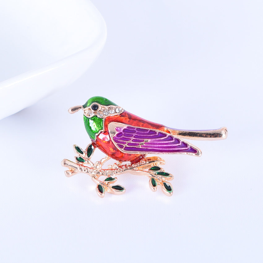 Bird Pin In Zinc Alloy With Rhinestones, Electroplated Finish, Available In Purple